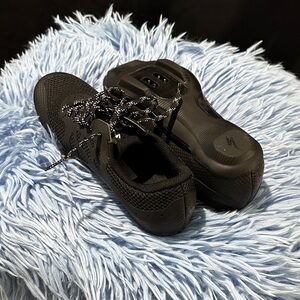 Specialized Clip In Cycling Shoes